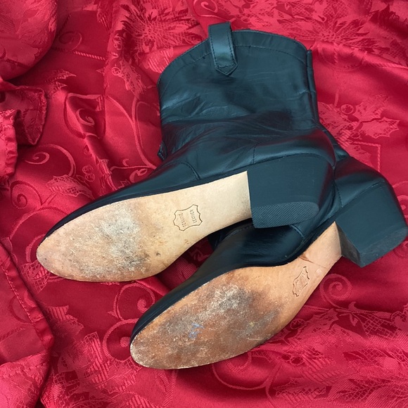 TicTacToes Black Leather Cowboy Boots Size 7 1/2 N Round Toe 3 1/2” Heel Women’s - Picture 4 of 5